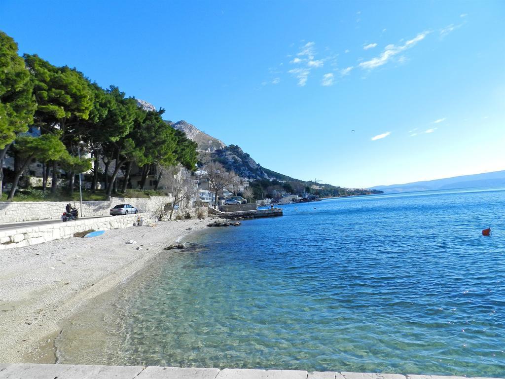 Cherry Omiš Buitenkant foto